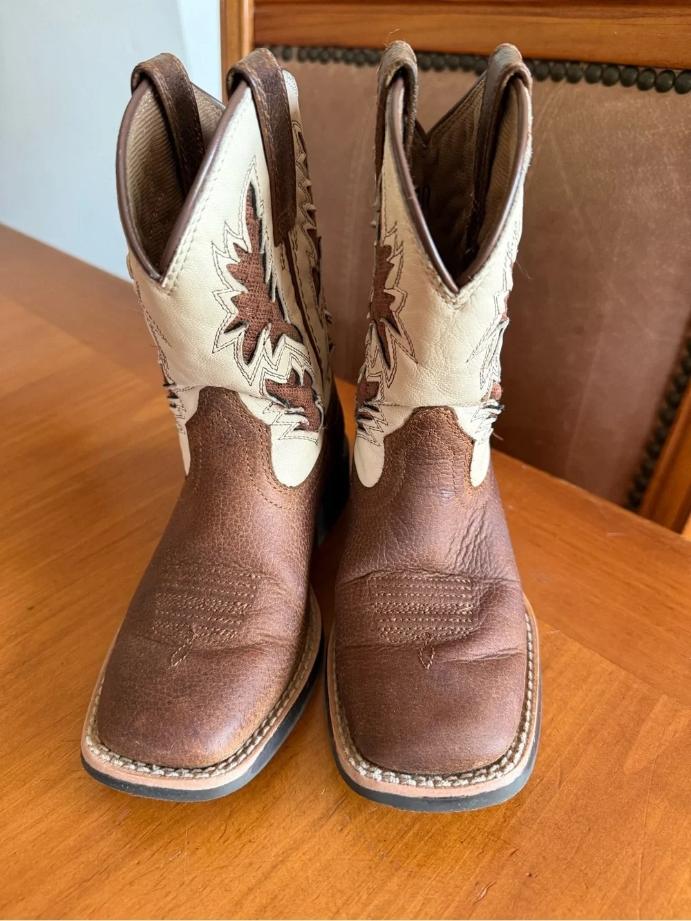 Ariat Brown and Cream Kids' Western Boots Boys size 10